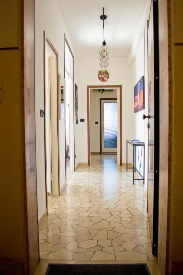 Casa Fiume Apartment Мантова Екстериор снимка