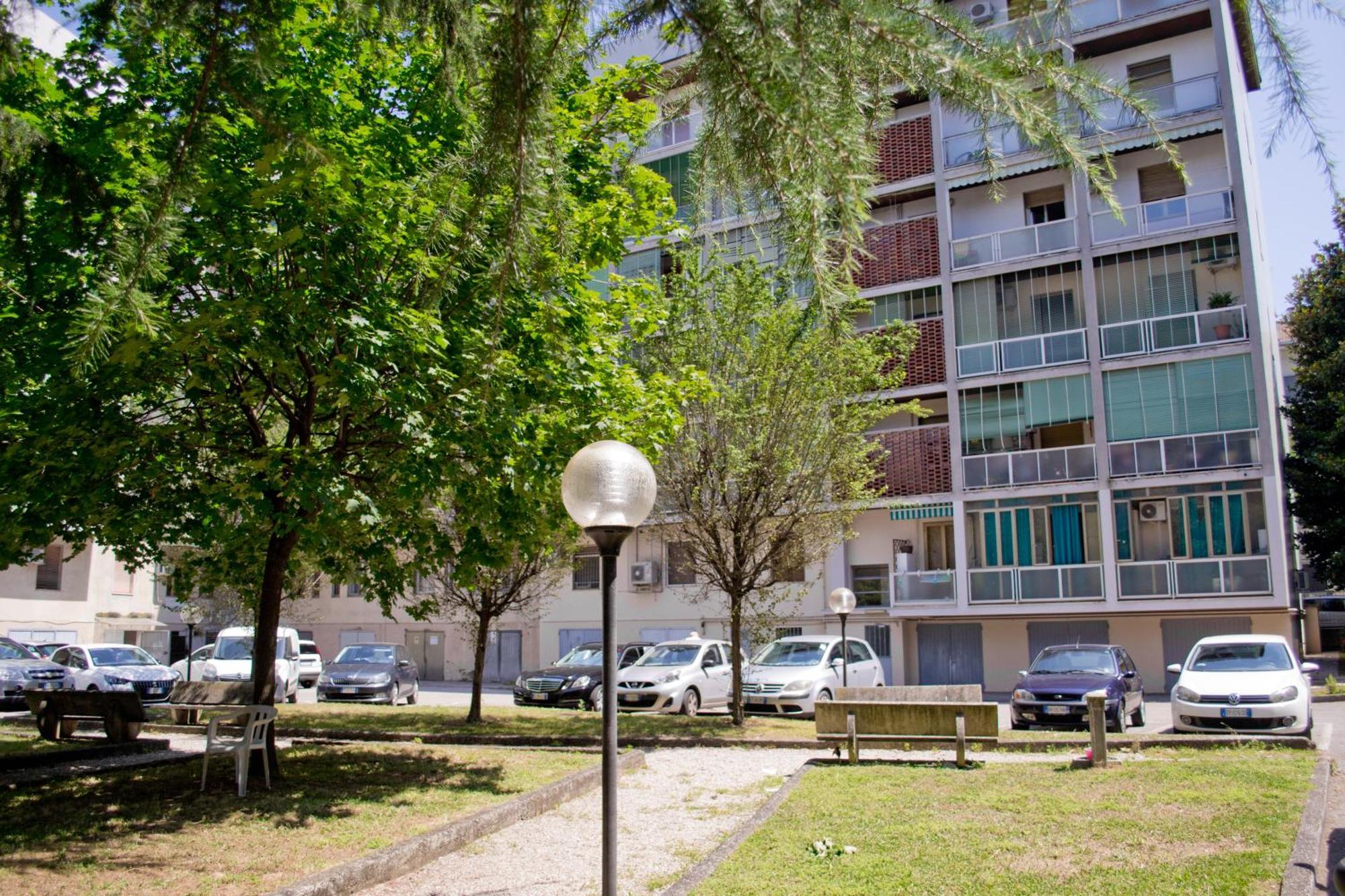 Casa Fiume Apartment Мантова Екстериор снимка