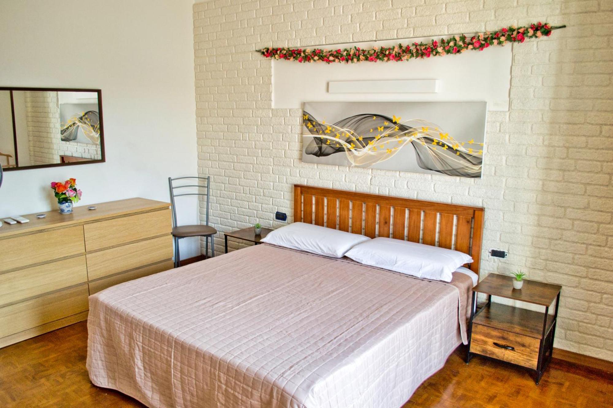 Casa Fiume Apartment Мантова Екстериор снимка